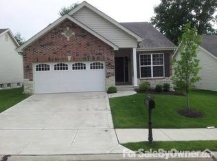 1752 Waterfall Dr, Saint Charles, MO 63303