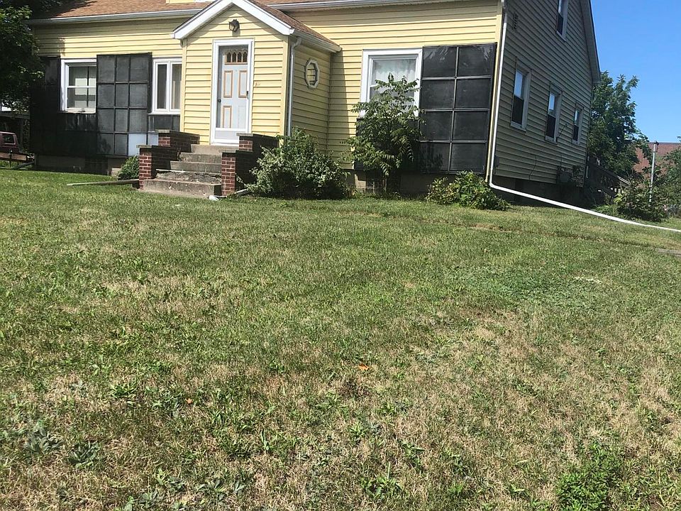 1st image of 3067 E Grand Ledge Hwy