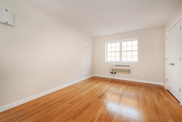 Rented by Compass | media 5