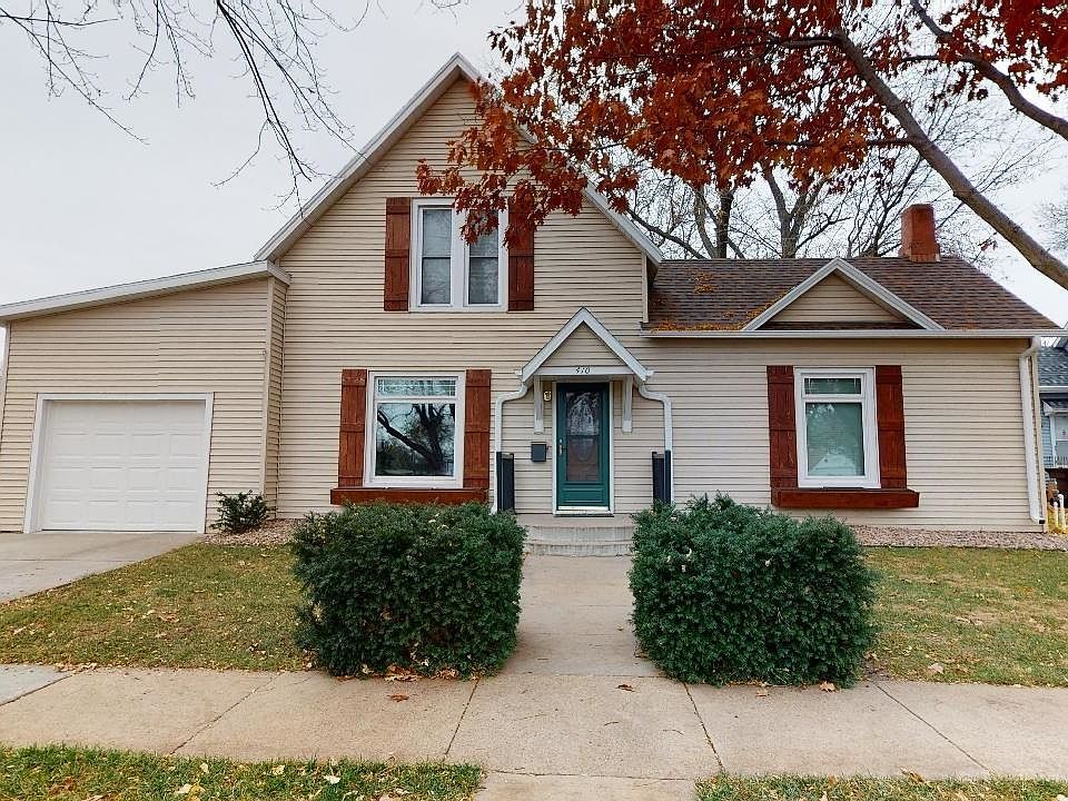 1st image of 410 W 27th St