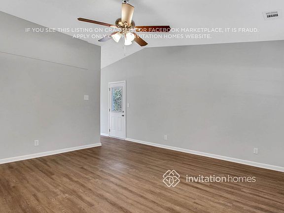 4th image of 1459 Meadowlark Dr