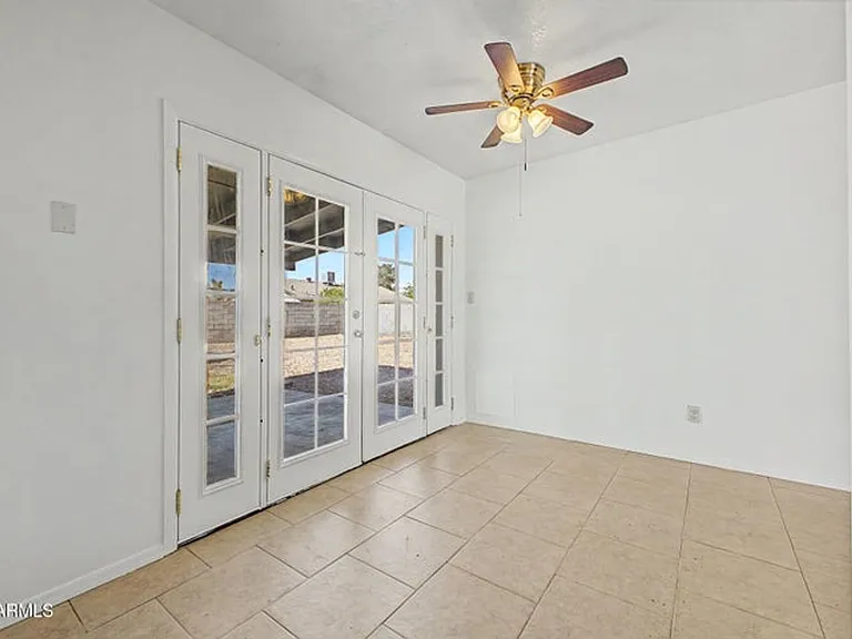 1508 W Rockwood Dr — Photo 4