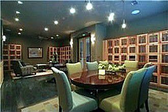 Wine Lounge