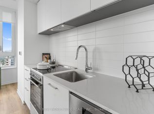 101 Roehampton Ave #2812, Toronto, ON M4P 2W2
