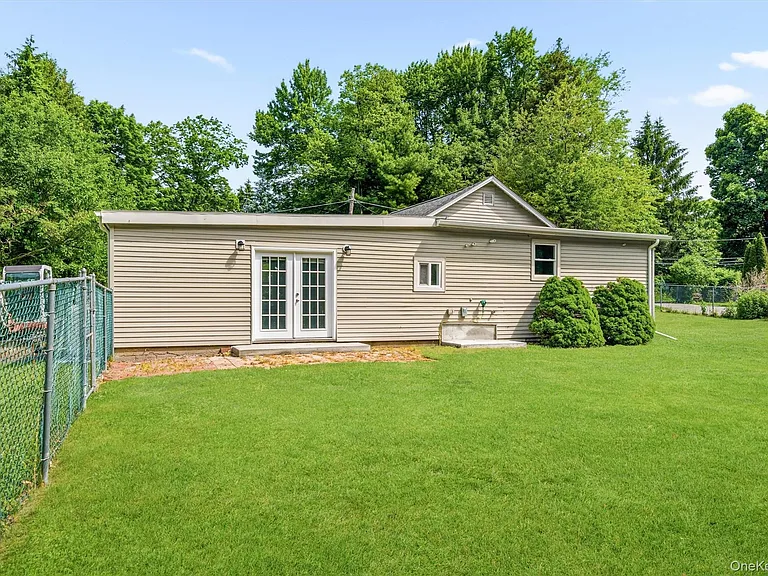 12 Dickerson Pl — Photo 26