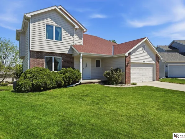 7910 Forbes Ct, Lincoln, NE 68516