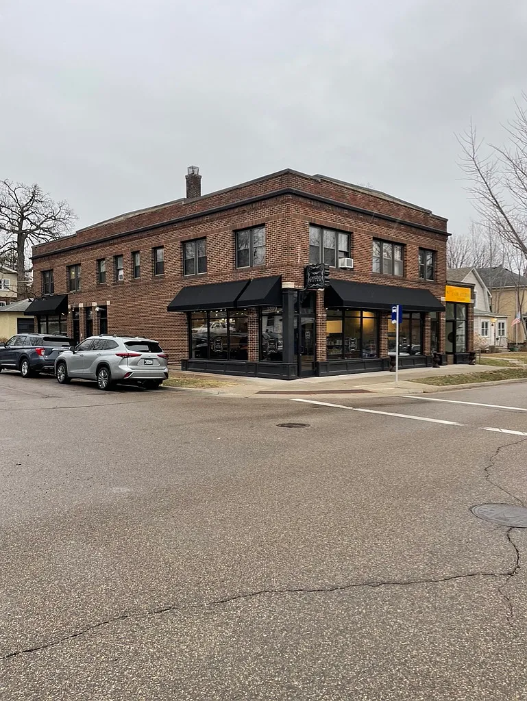 1 bed, 1000 sqft, $1,400 — Photo 1