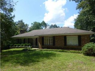 2255 Martin Dr, Mobile, AL 36605