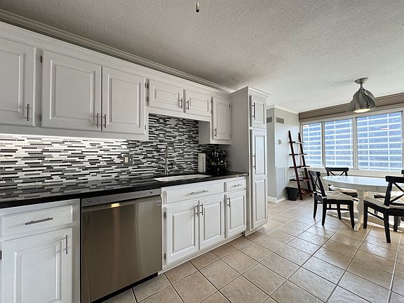 5th image of 2510 Grand Blvd #2501A