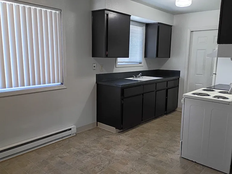 4356 Ocean Beach Hwy #12 — Photo 4