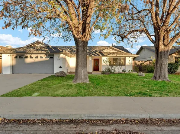 355 Longhollow Way, Coalinga, CA 93210
