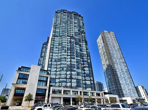 2900 Highway 7 Rd #903, Vaughan, ON L4K 0G3