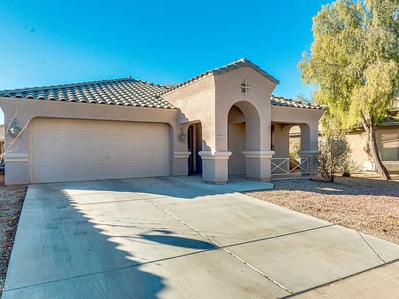 3rd image of 42515 W Hall Dr