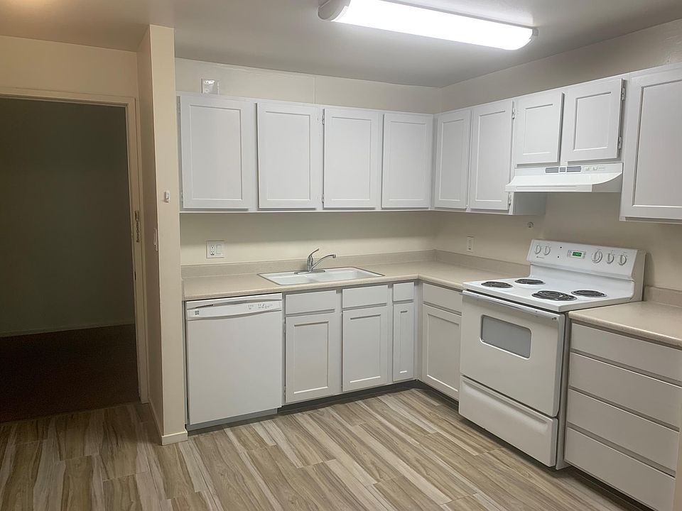 1st image of 425 S 1000 E APT 407C