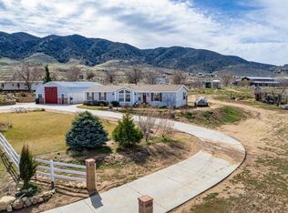 19747 Miwok St, Tehachapi, CA 93561