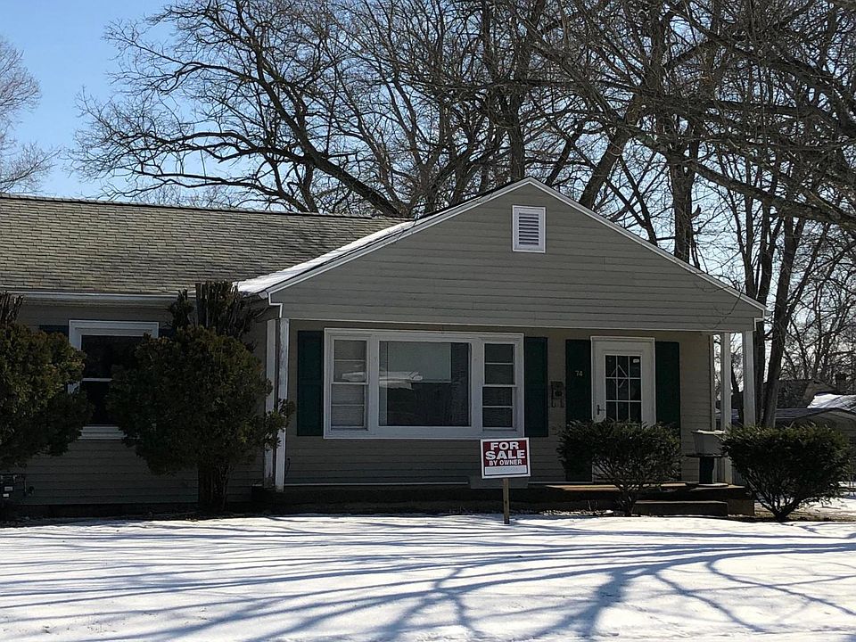 1st image of 74 Yale St