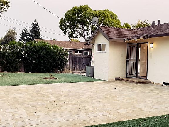 5th image of 5020 Corbin Ave