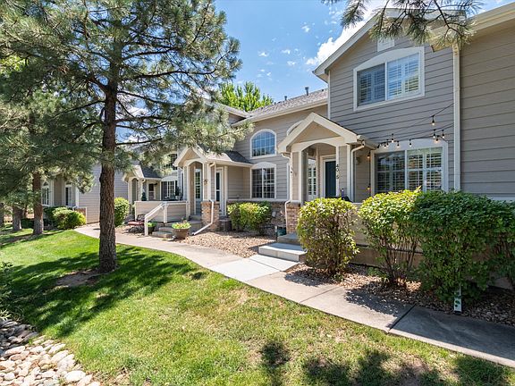 Private walk way to front on home. Only used for 3 residents.