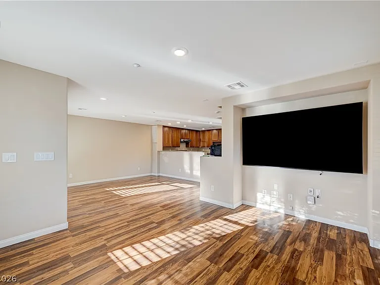 2054 Waterlily View St — Photo 7