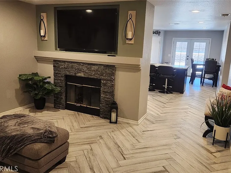 12057 Goldoak Ct — Photo 26