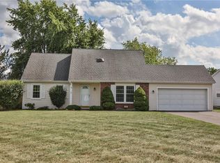 48 Rochelle Dr, Churchville, NY 14428