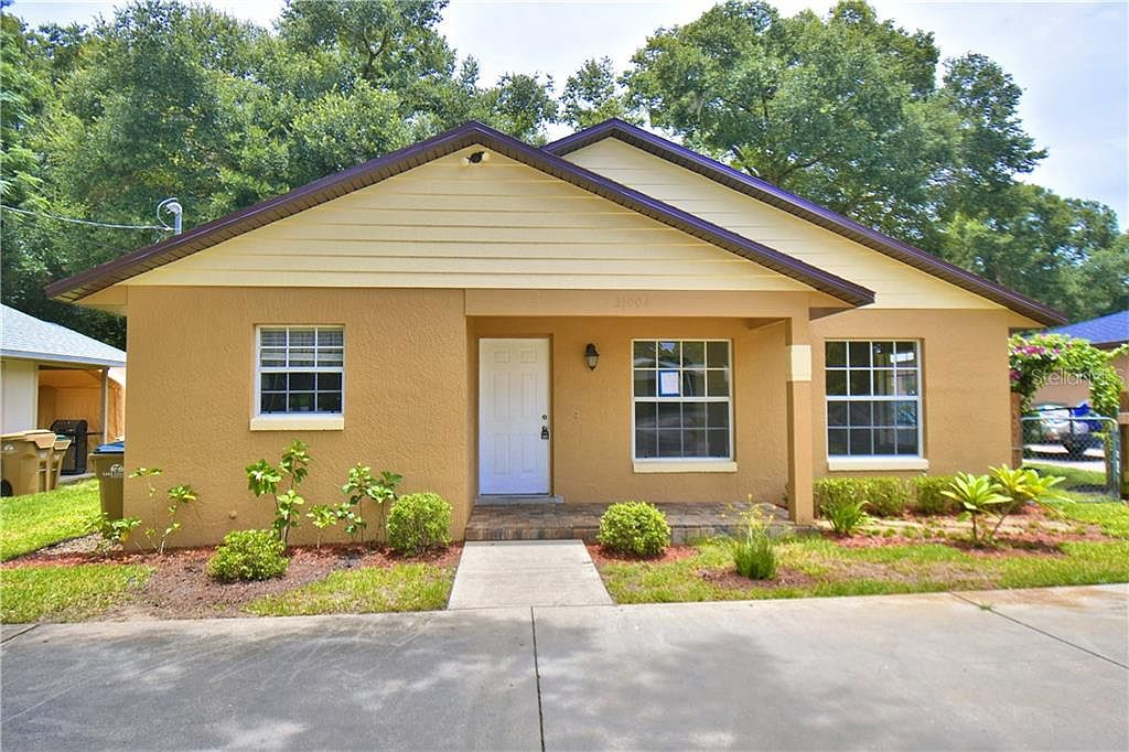 31004 Deal Dr Mount Plymouth Fl 32776 Mls O5798919 Zillow