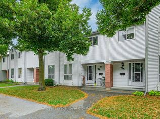 40 Imperial Rd N #6, Guelph, ON N1H8B4