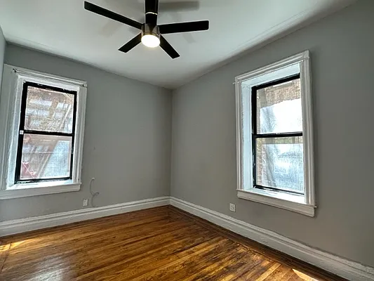 Rented by REAL New York | media 10