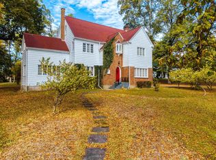 68 Cottage St, Pictou, NS B0K 1H0