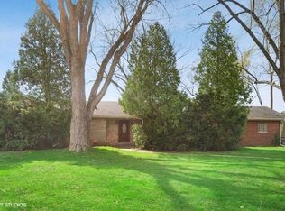 307 W Circle Ave, Prospect Heights, IL 60070