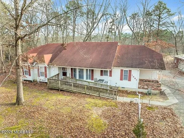 1097 S Lakewood Farmingdale Rd, Howell, NJ 07731