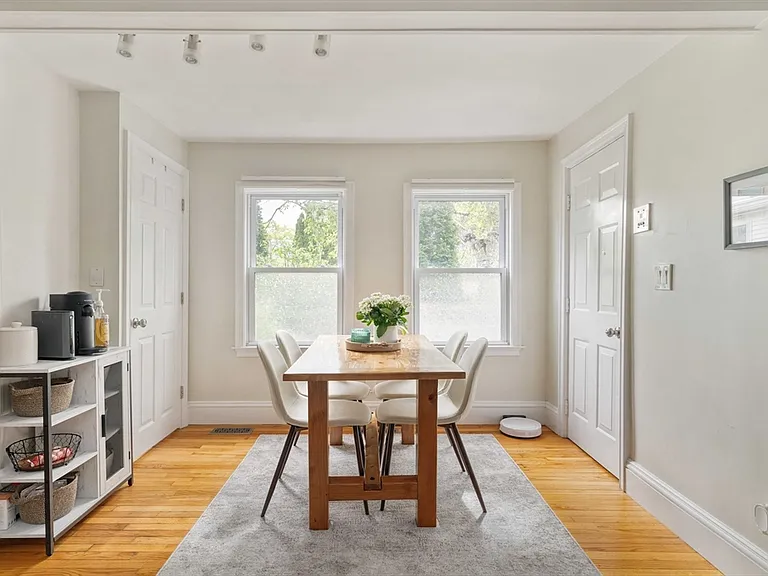 229 Hurley St #1 — Photo 6