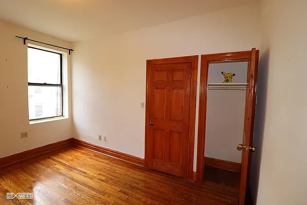 Rented by Citi Habitats | media 18