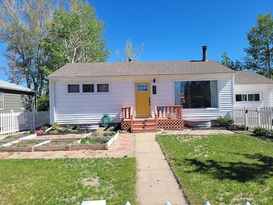1st image of 1517 Steele St