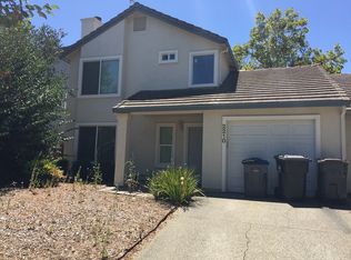 2210 Glacier Dr, Davis, CA