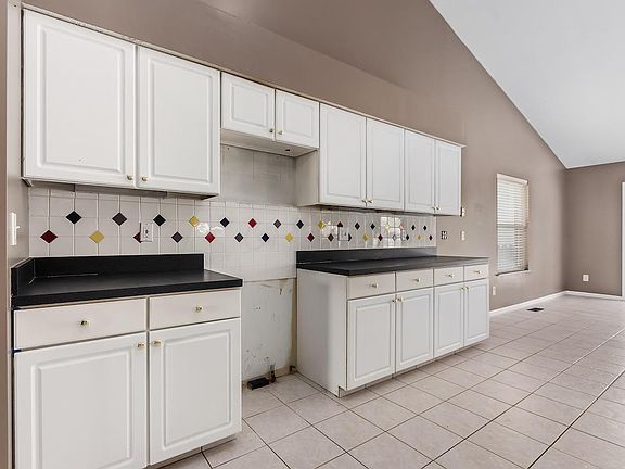 5th image of 4611 Gershwin Ct