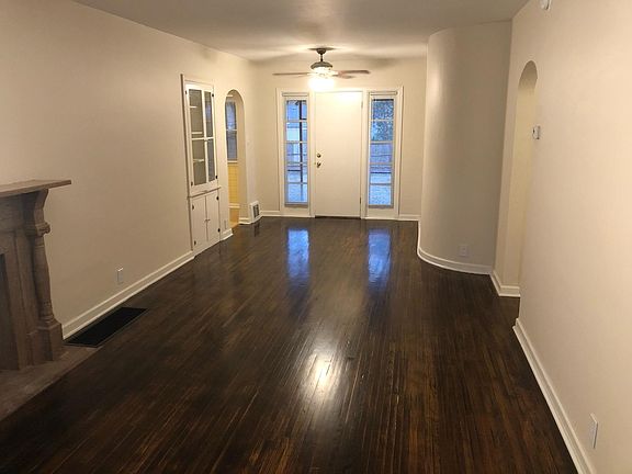 living room / dining room