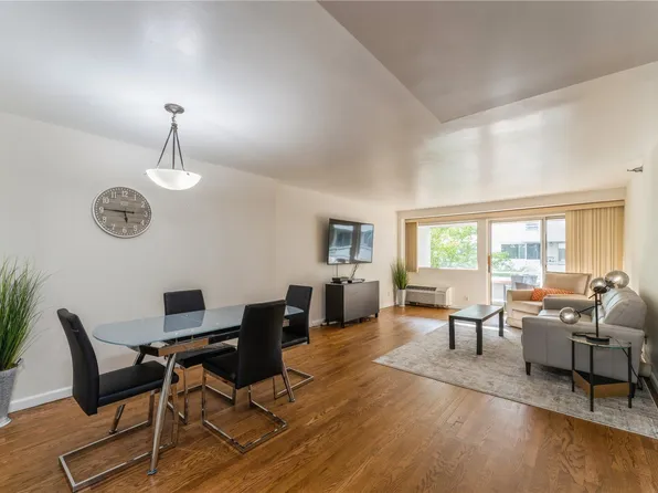 88 Cuttermill Road #318, Great Neck, NY 11021