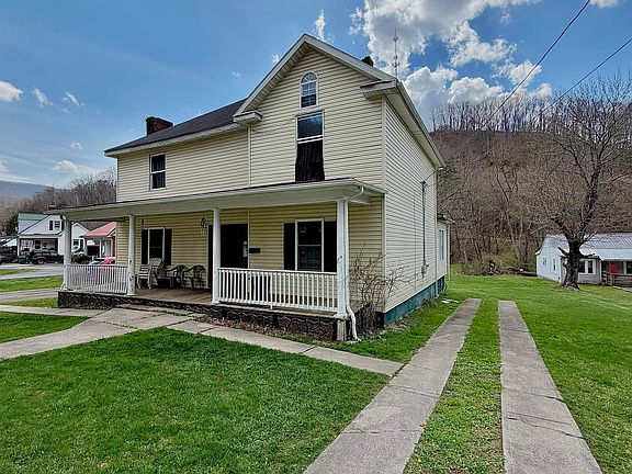 3rd image of 332 S College Ave