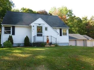 33 Lake St, Spencer, MA 01562