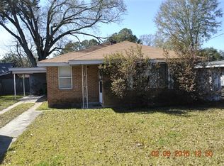 213 Magnolia Avenue, Laplace, LA 70068