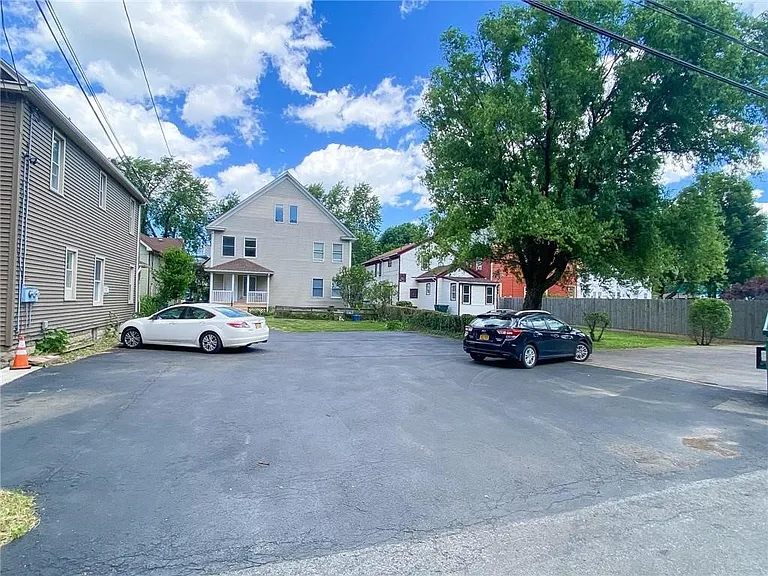 113 Comfort St #6 — Photo 16