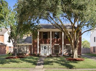16614 Rainbow Lake Rd, Houston, TX 77095