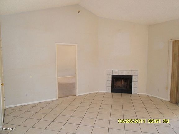 2nd image of 5510 W Pershing Ave