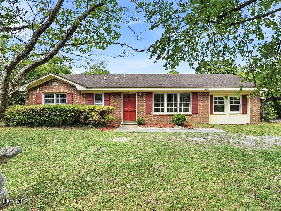 1st image of 5117 Chaucer Drive