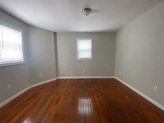 3rd image of 203 West St #A