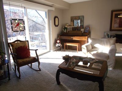 945 E Kenilworth Ave UNIT 212, Palatine, IL, 60074
