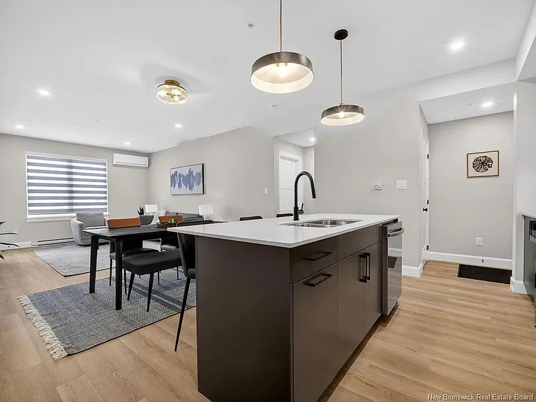 132 Quinn Ct #106 — Photo 12