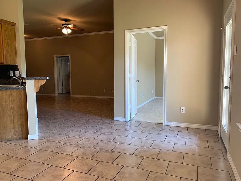3125 Beauford St — Photo 7