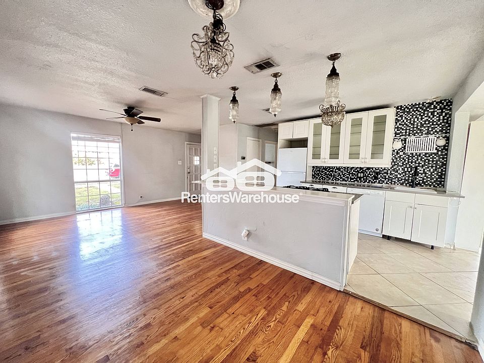 1st image of 1207 W Alan Ave